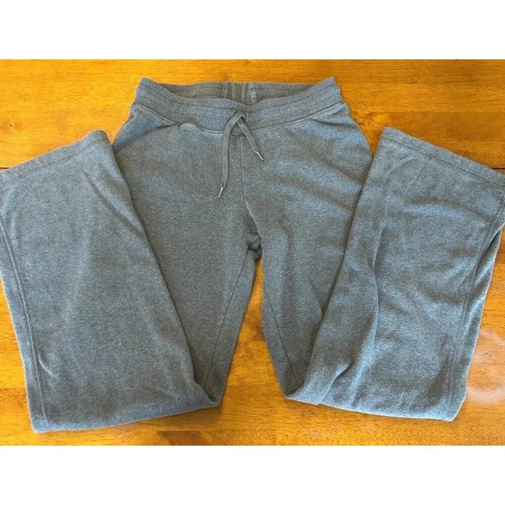 Nike Gray Fleece Sweatpants Size Small 4/6